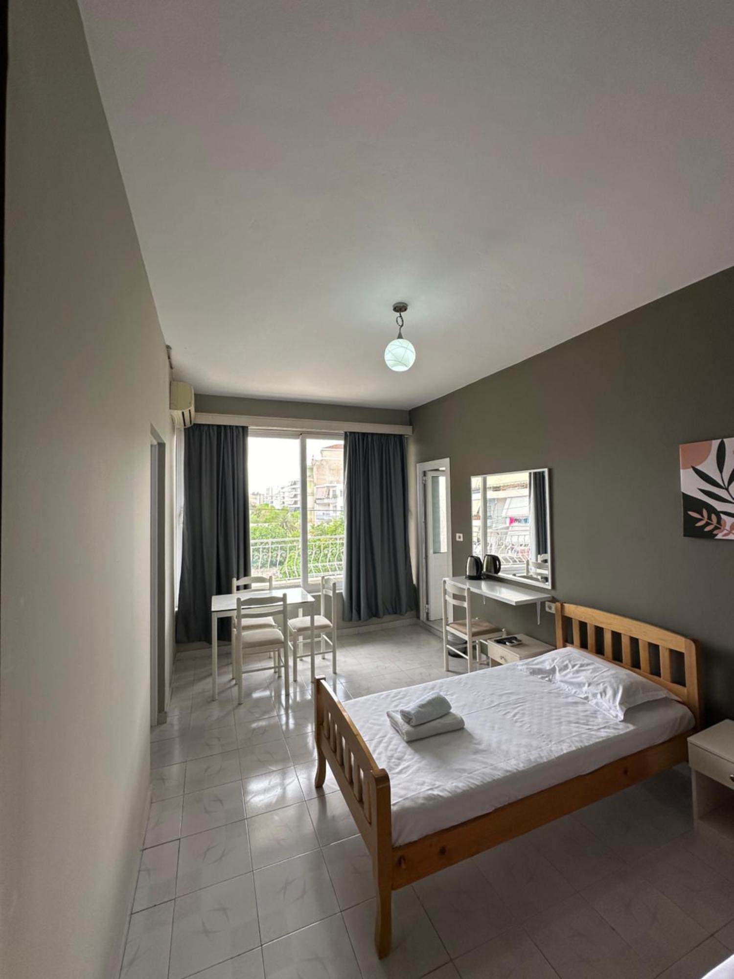 Olivias Apartments City Center Sarande Bagian luar foto